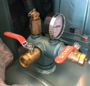 Air Compressor Safety Valve Malaysia – 150 PSI Ring-Type Valve on Fusheng Air Tank